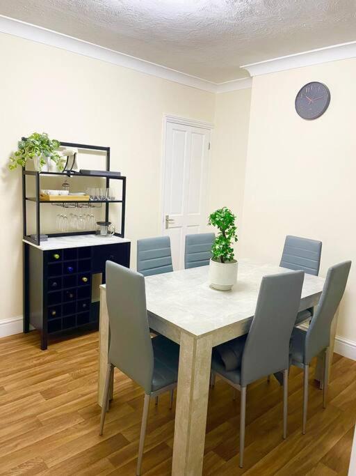 Apartment Charter House With Good Wifi *