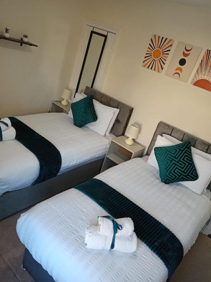 Charter House With Good Wifi Chatham (Kent)
